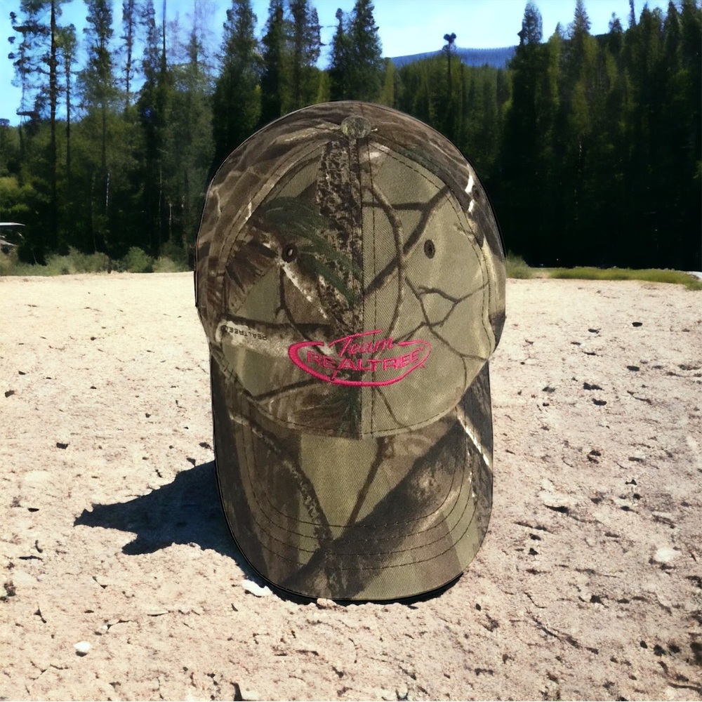 Team REALTREE Womans Baseball Hat Camo & Pink Adjustable Hunting Fishing